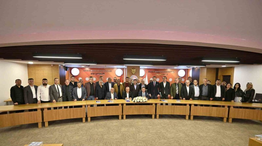 Uysal: "esnafın Mutluluğu, Şehrin İklimini Tesis Eder"