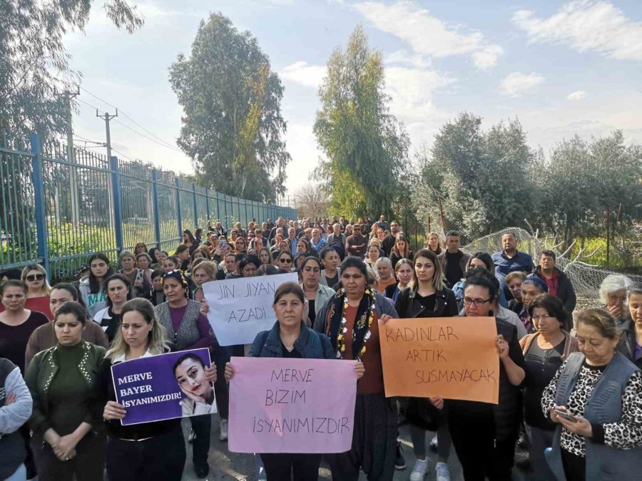 Kadınlar Öldürülen Mervegül İçin Yürüdü