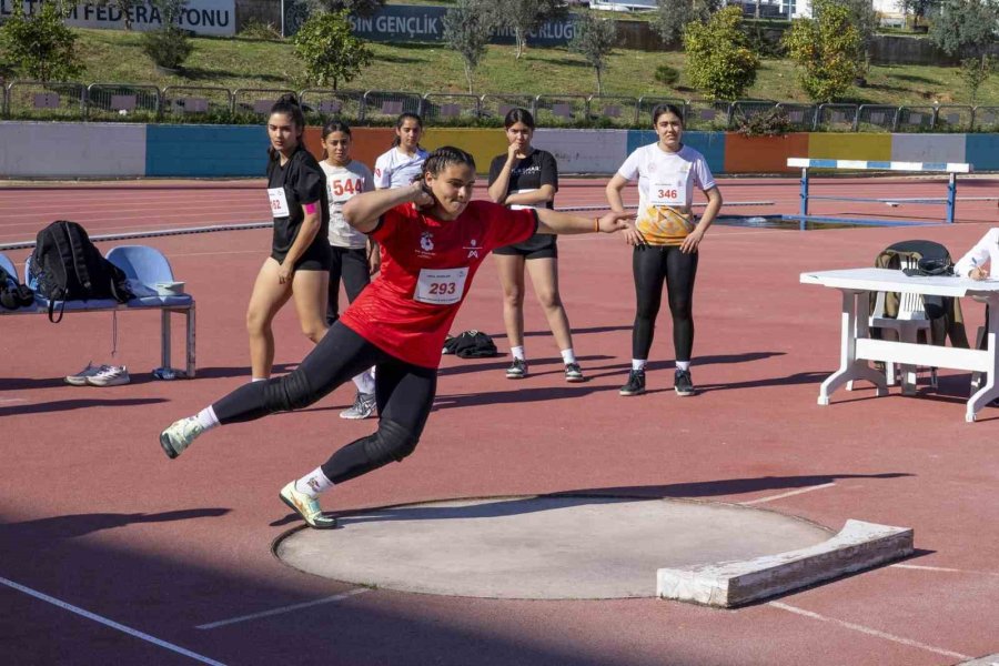 Kır Çiçekleri, Mersin Şampiyonu Oldu