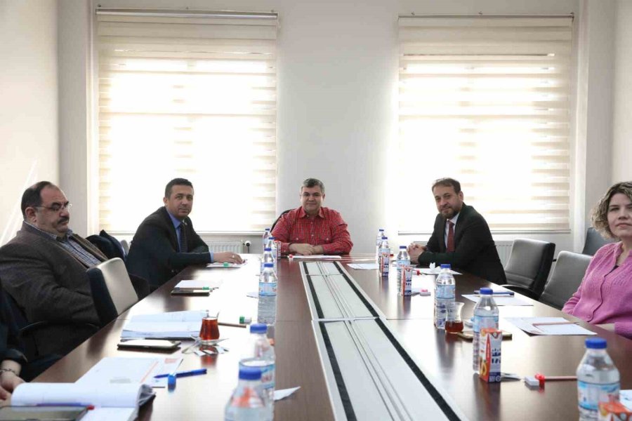 Büyükşehir Kaymek’in 2’nci İstiklal Marşı Okuma Yarışması’nın Kazananları Belli Oldu