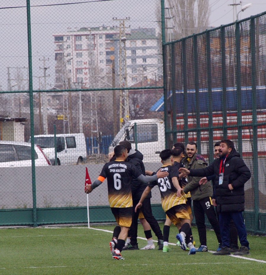 Kayseri 2. Amatör Küme: Kayseri Ömürspor: 2- Yeni Mahallespor: 0