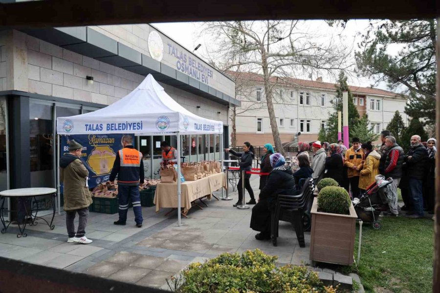 Talas’ta ‘biz Pişirelim Siz Ulaştırın’ Bu Yıl Da Devam Ediyor