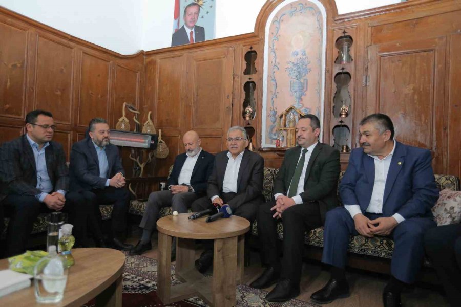 Başkan Büyükkılıç, Stk’ları Ziyaret Etti