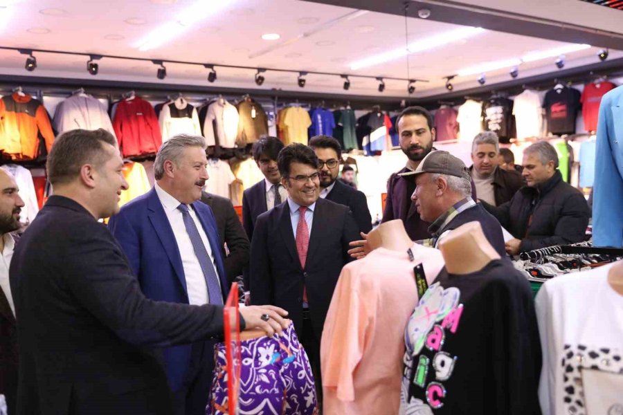 Başkan Palancıoğlu: "ilk Günkü Aşkla, İnandığımız Yolda Gönüllere Dokunmaya Devam Ediyoruz"