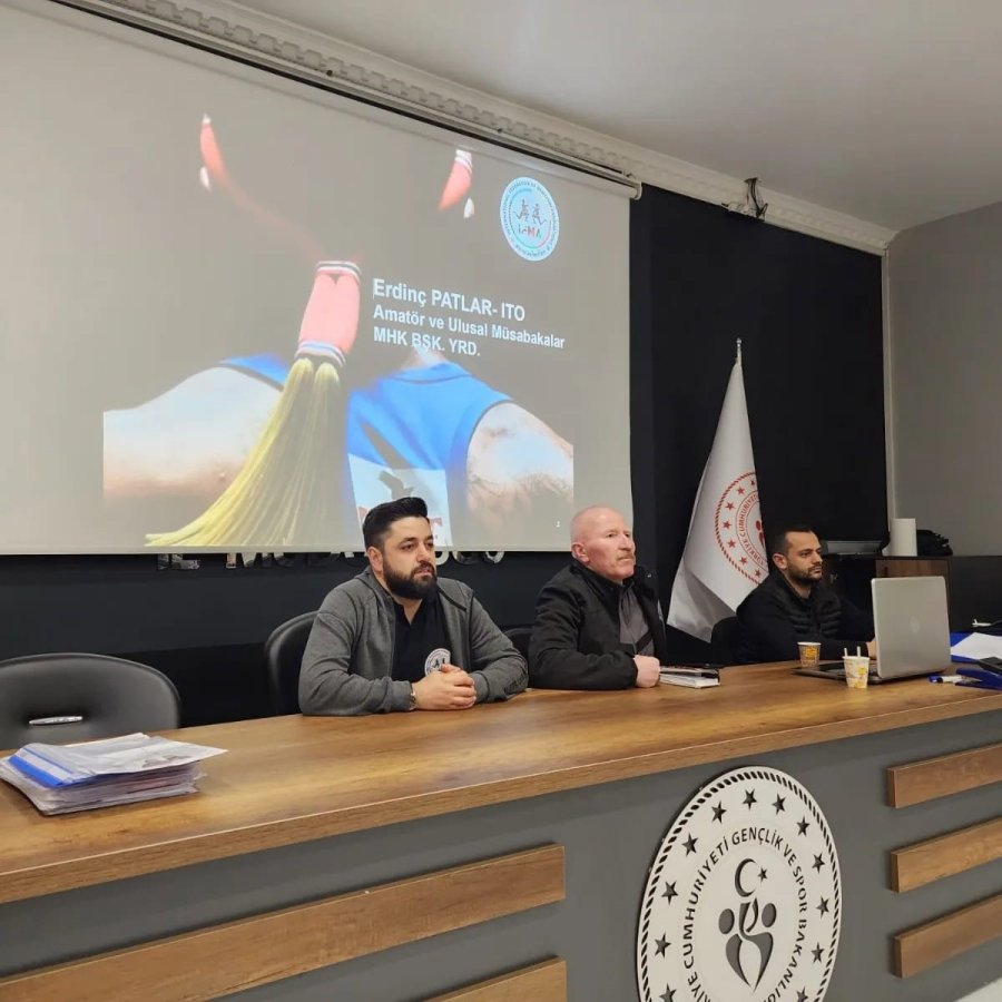 Kayseri Muaythai Aday Hakem Kursu Tamamlandı