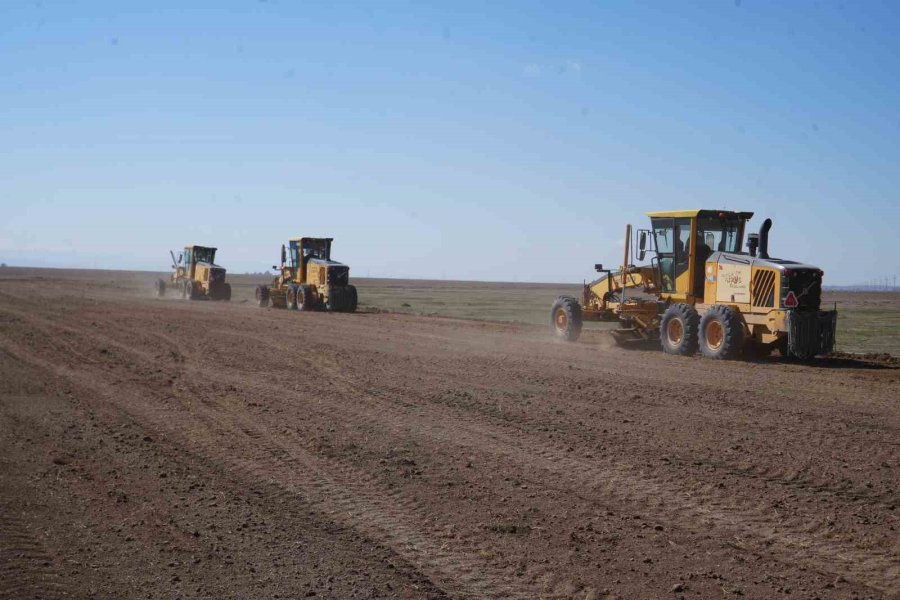 Niğde’nin Tarım Ve Hayvancılığını Geliştirecek Proje İçin İlk Kazma Vuruldu