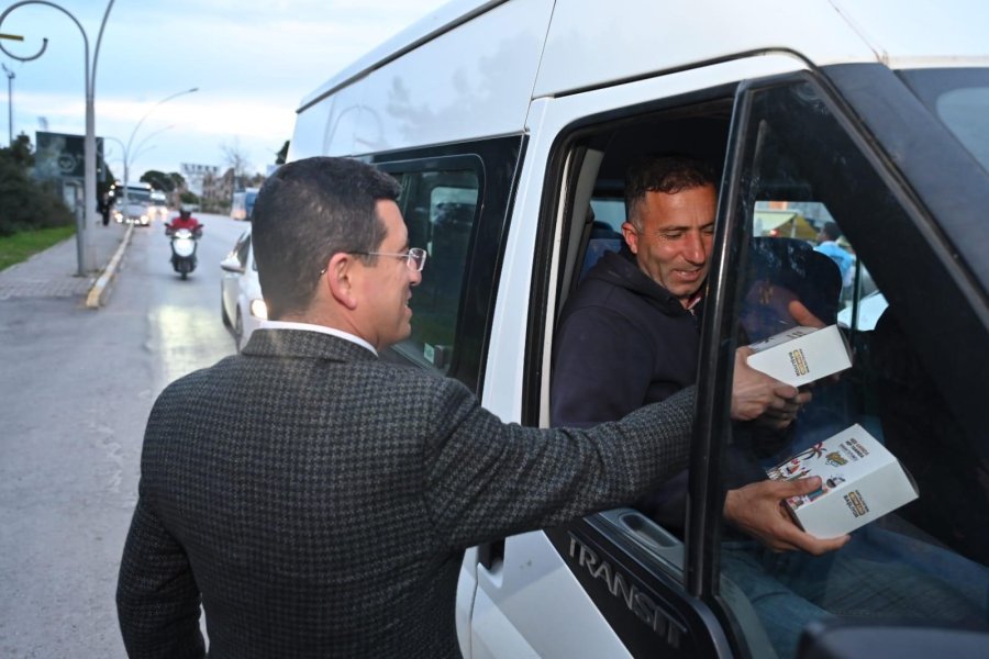 Tütüncü, Serik Esnafıyla Buluştu