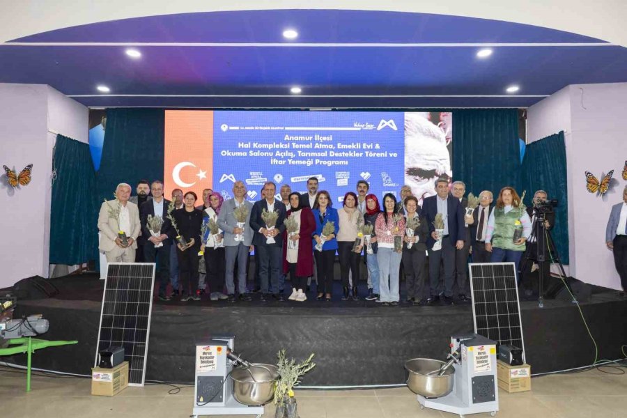 Başkan Seçer: "anamur, Çalışan, Üreten İnsanların Kentidir"