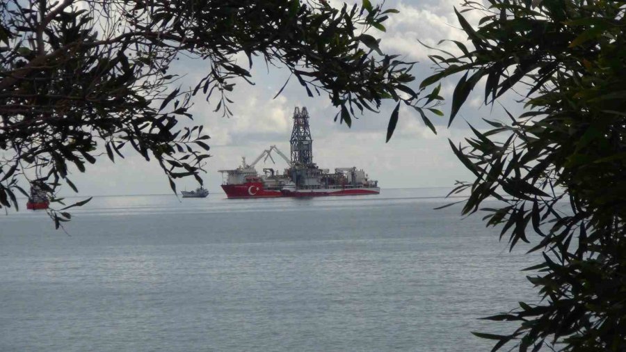 Abdülhamid Han Sondaj Gemisi Mersin’e Demirledi