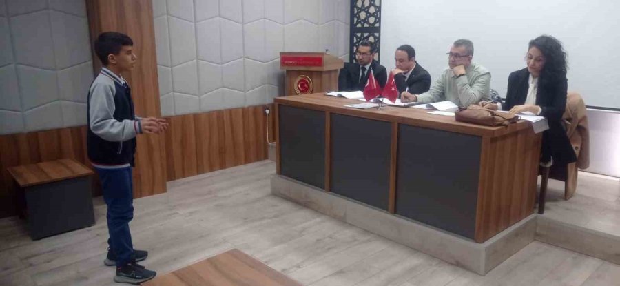 Odunpazarı Müftülüğü “çanakkale Deniz Zaferi Ve Şehitleri Anma Günü" Etkinlikleri Kapsamında Yarışmalar Düzenledi