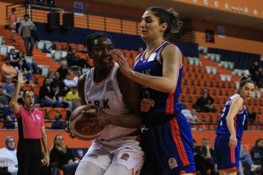Kadınlar Basketbol Süper Ligi: Çbk Mersin: 93 - Emlak Konut: 80