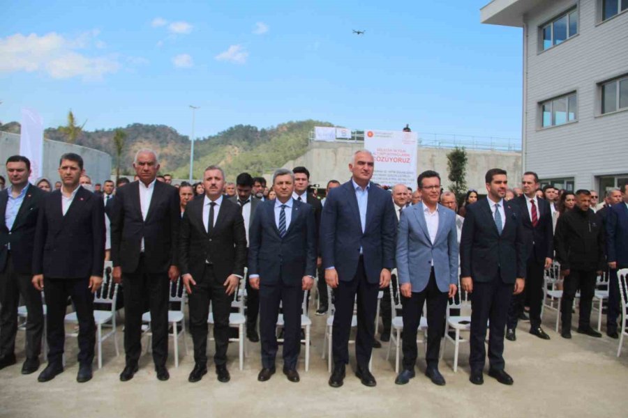 Bakan Ersoy: "kemer’in 50 Yıl Süreyle Atık Su Sorununu Çözüldü"