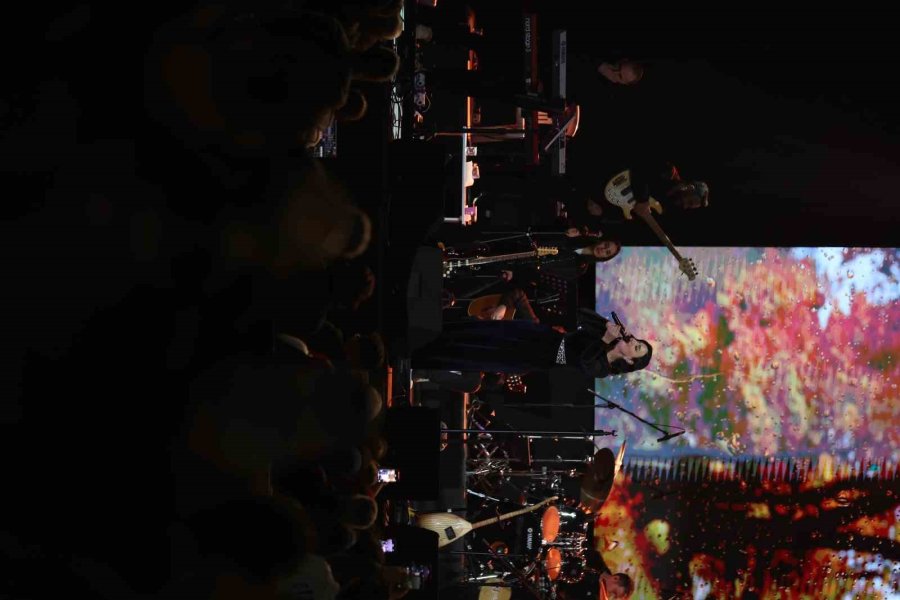 Ramazan Etkinliklerinde Sevcan Orhan Coşturdu