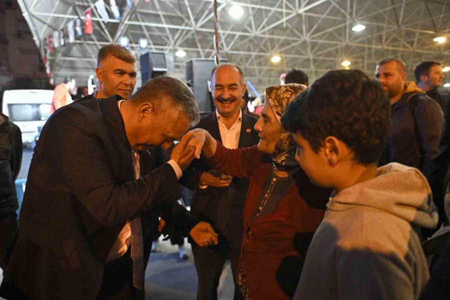 Başkan Uysal: “etle Tırnak Gibi Olalım”