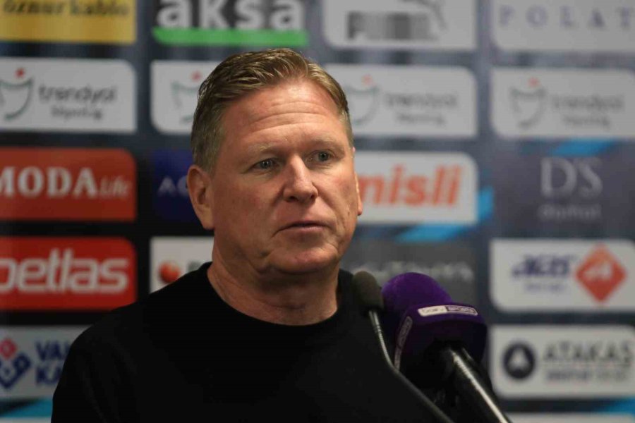 Markus Gisdol: "ilk Yarı Çok Kötü Bir Performans Sergiledik"