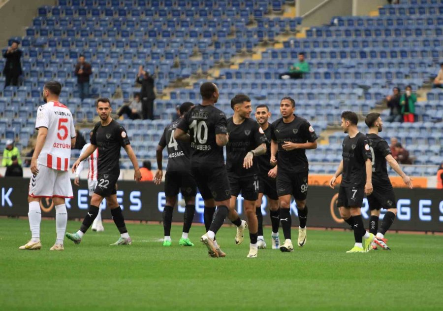 Trendyol Süper Lig: Hatayspor: 1 - Samsunspor: 0 (ilk Yarı)