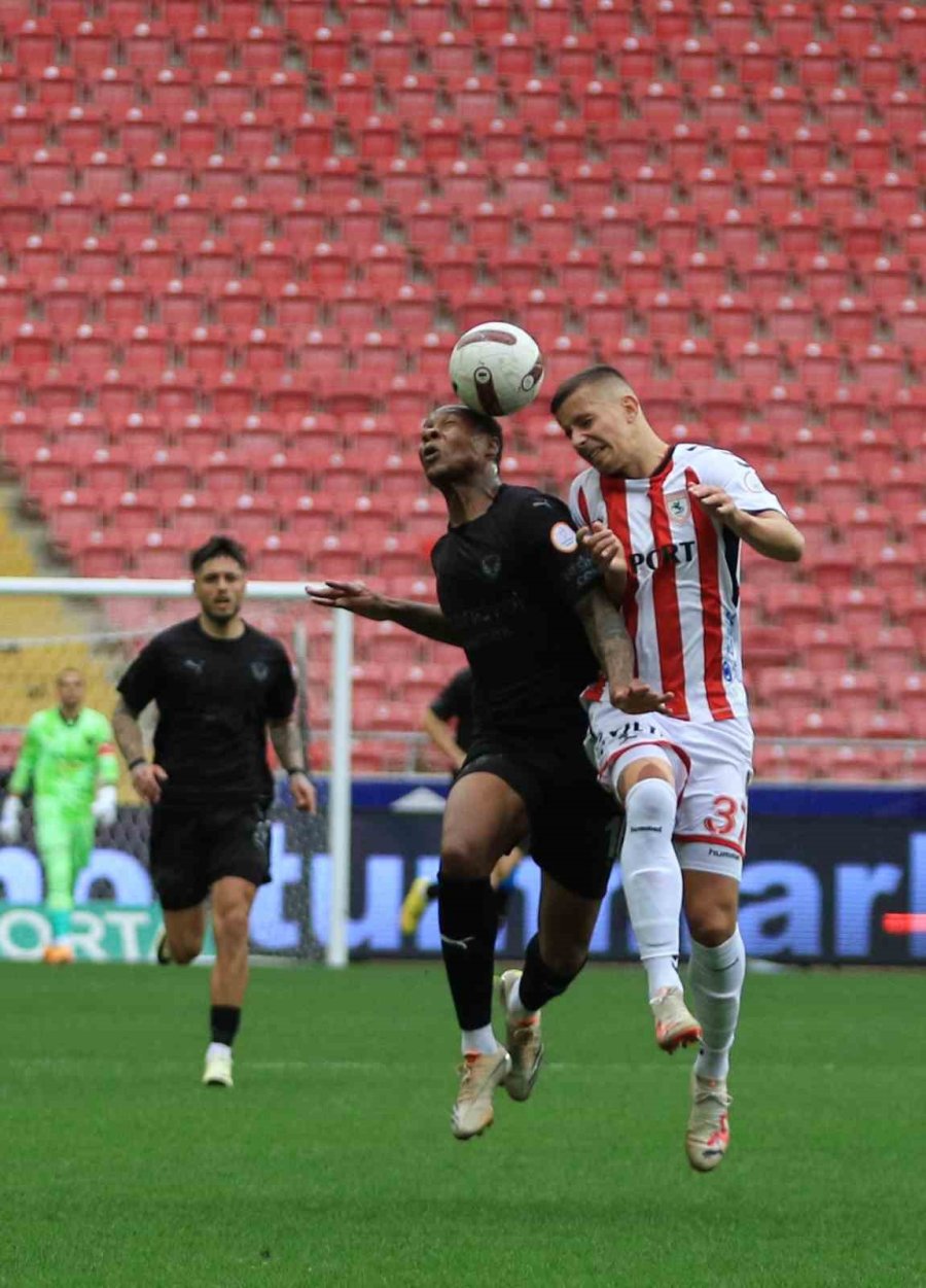 Trendyol Süper Lig: Hatayspor: 1 - Samsunspor: 0 (ilk Yarı)
