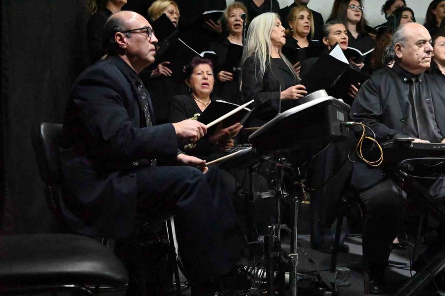Kemer’de, Çanakkale Şehitleri Konserle Anıldı