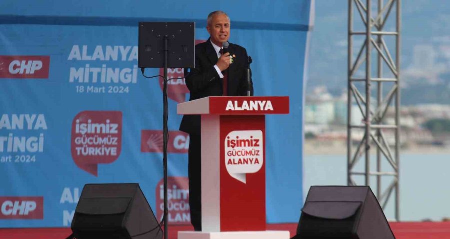 Chp’den Özgür Özel’in Katıldığı Mitingde Açılan Dem Parti Pankartlarına İlişkin Açıklama