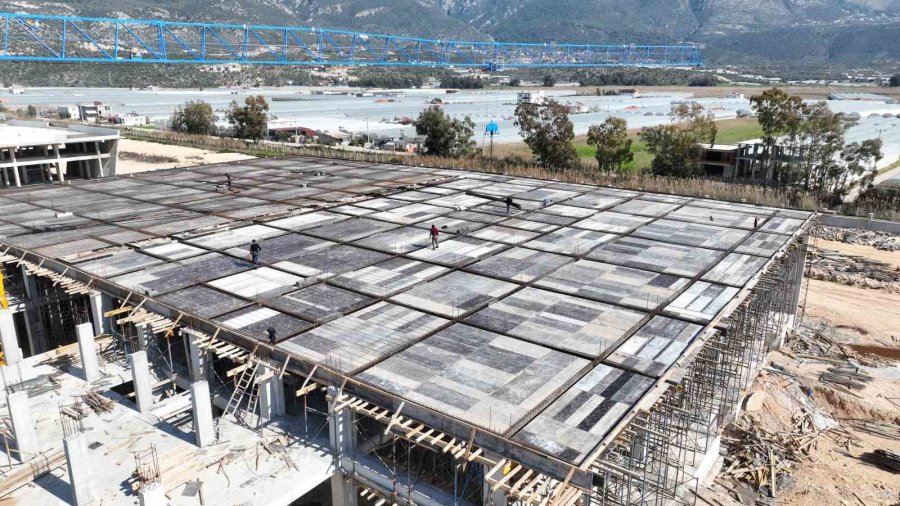 Antalya Büyükşehir, Kaş’a Dev Bir Toptancı Hal Kompleksi İnşa Ediyor