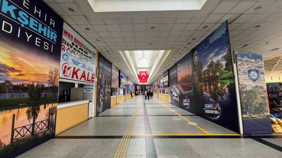Online Bilet Satışı Ve Yüksek Hızlı Tren, Otobüs Terminalini Tenhalaştırdı