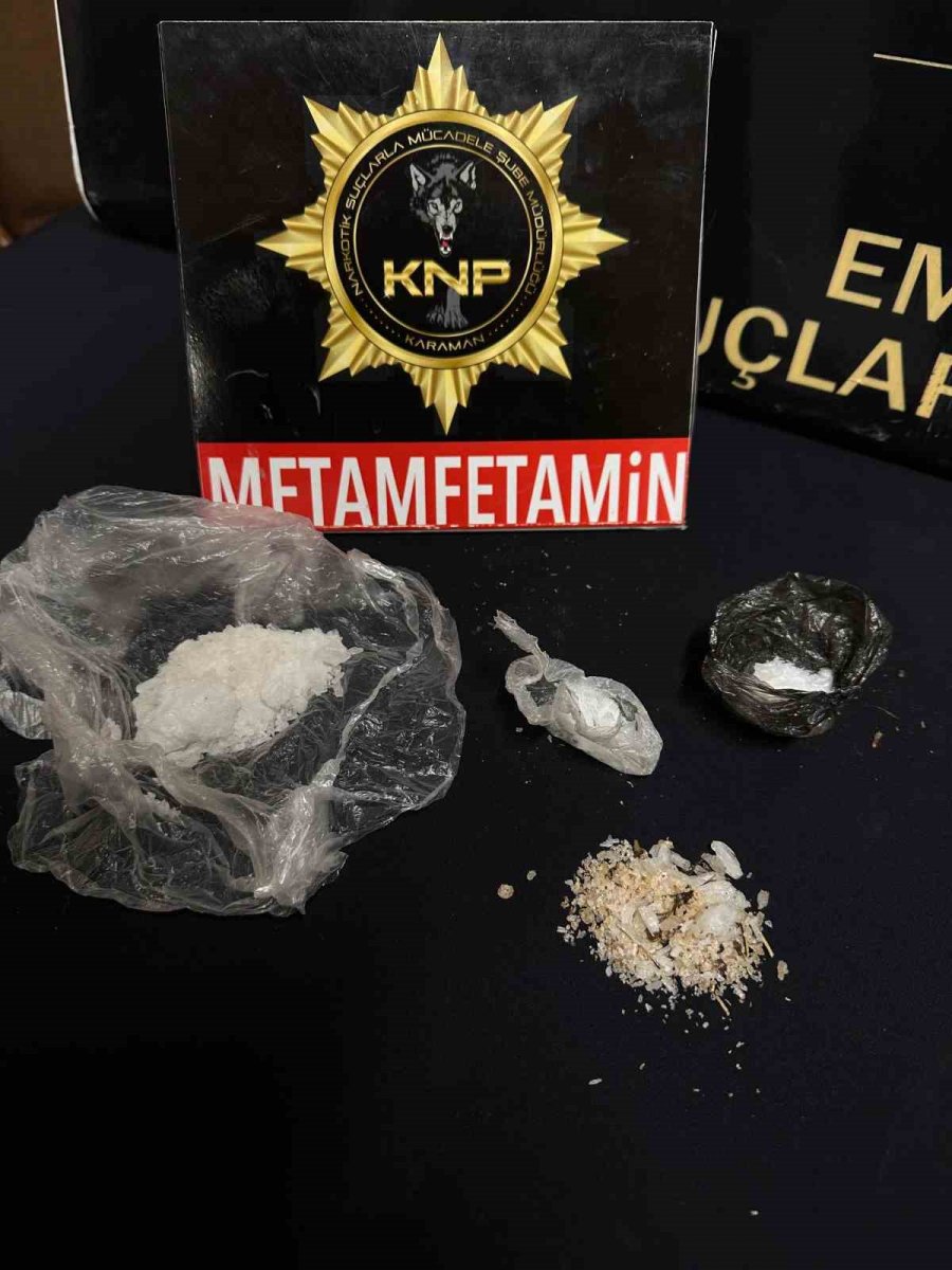 Polisin Durdurduğu Araçtan Uyuşturucu Çıktı: 2 Tutuklama