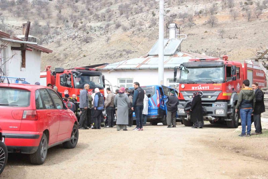 Karaman’da Sobadan Çıkan Yangında Yaşlı Adam Hayatını Kaybetti