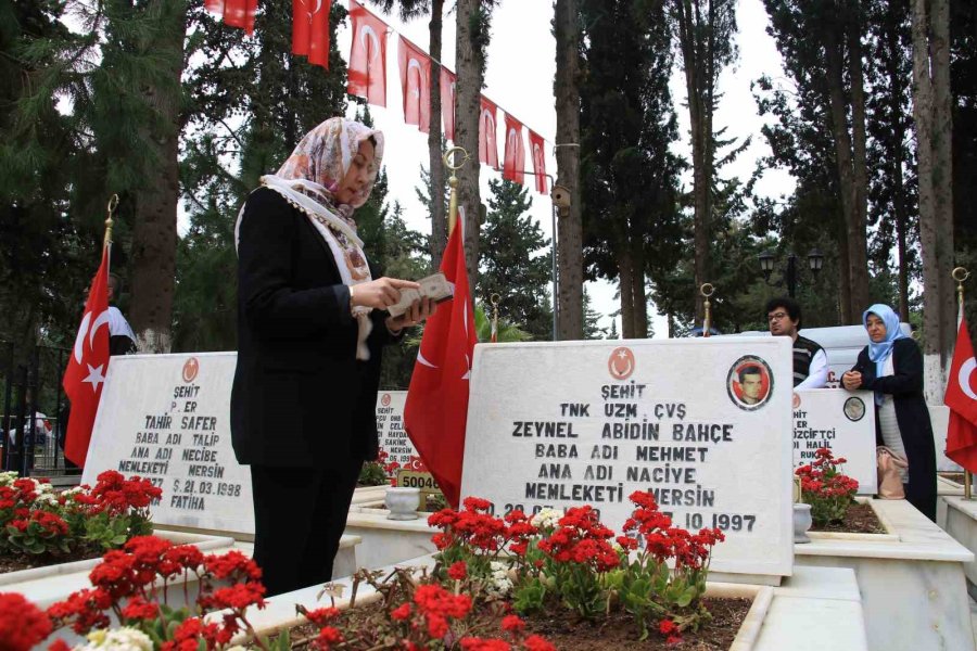 Mersin’de Çanakkale Şehitleri Törenle Anıldı