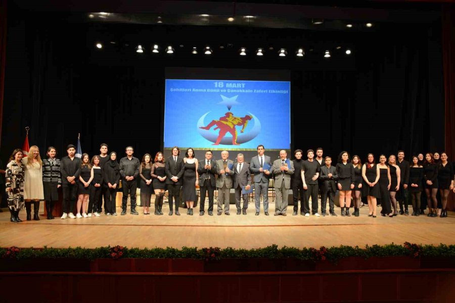 18 Mart Şehitleri Anadolu Üniversitesinde De Anıldı