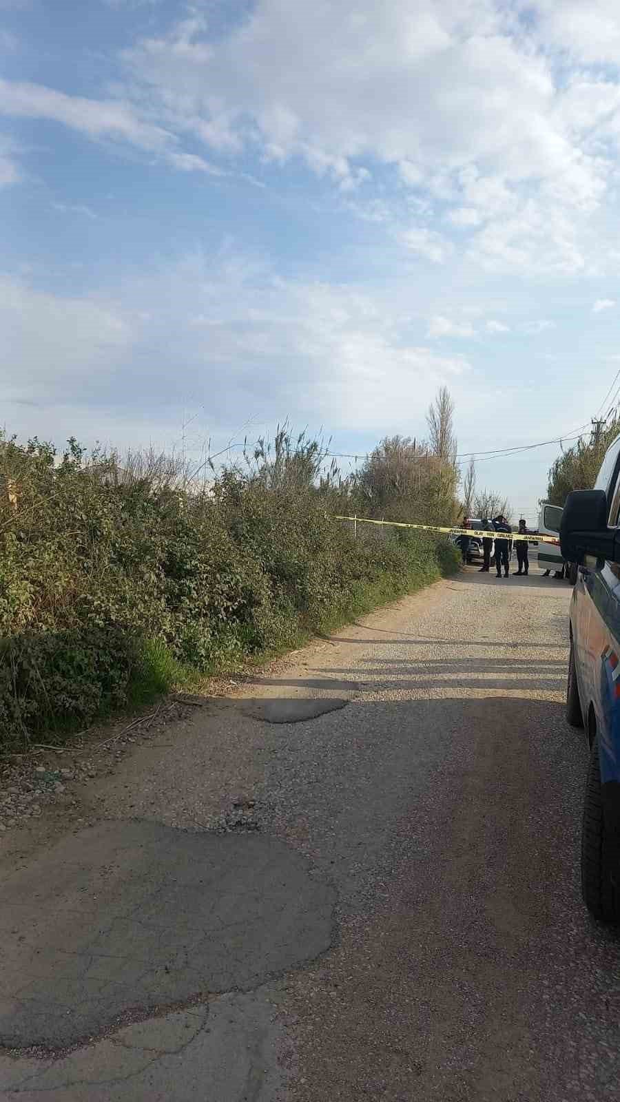 Sulama Kanalında Yaşlı Kadın Cesedi Bulundu