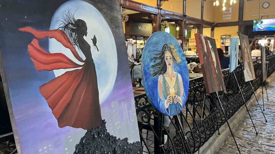 Kızının Öldürülmesinin Ardından Çizdiği Anlam Dolu Resimlerle Sergi Açtı