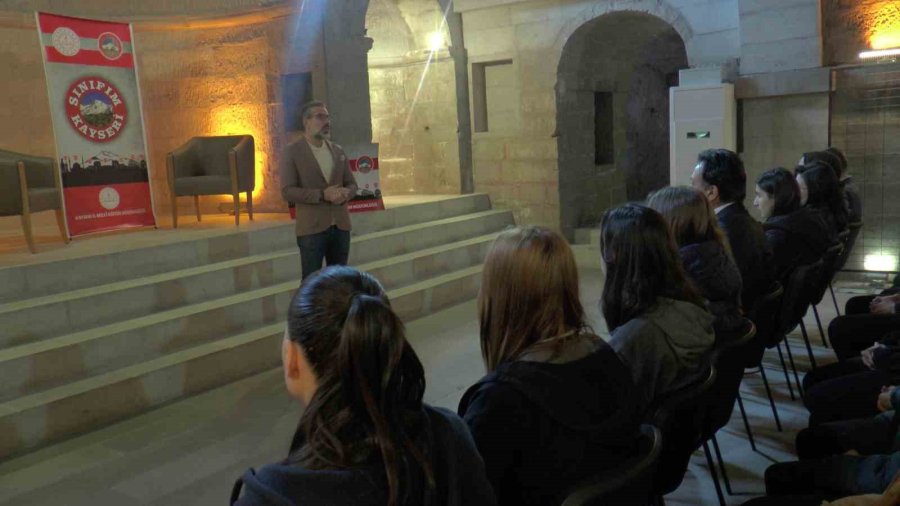 Öğrenciler Çanakkale’yi Tarihi Mekanda Öğrendi