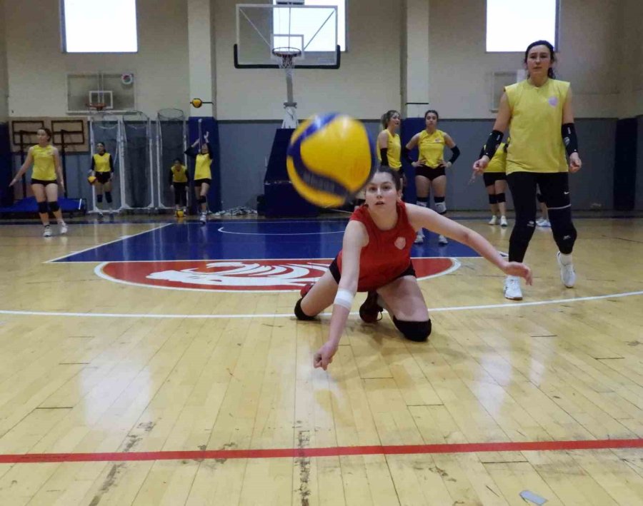 Kepez’in Sultanları Lige Hazır