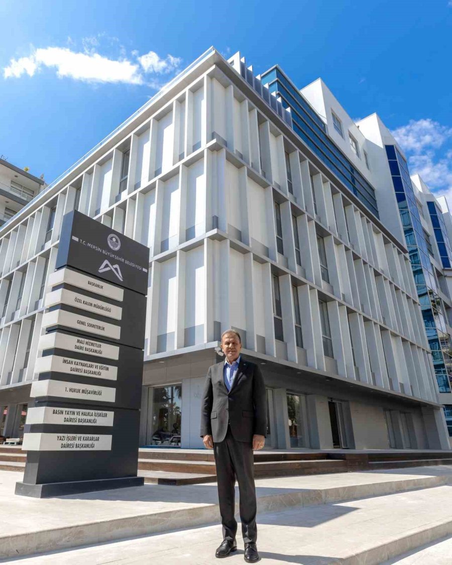 Mersin Büyükşehir Belediyesi, Yeni Binasında Hizmet Vermeye Başladı