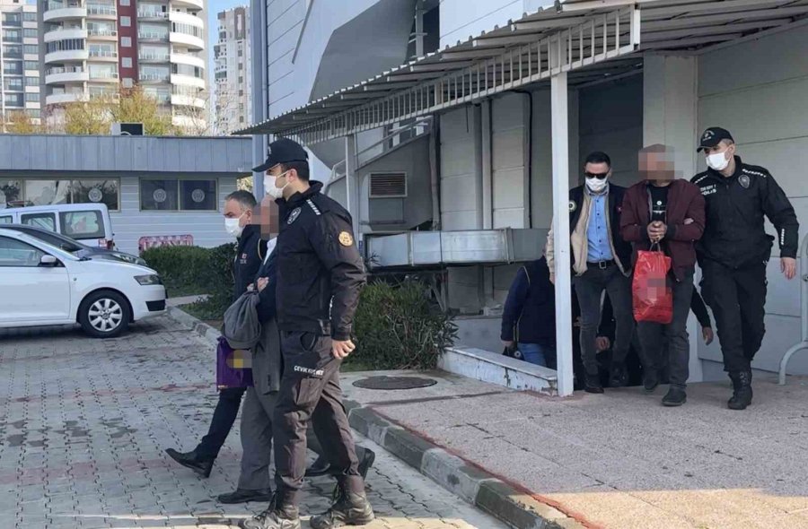 Mersin’de Pkk Şüphelileri Adliyeye Sevk Edildi