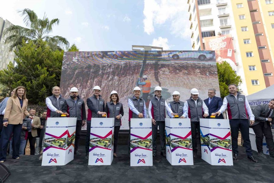 Başkan Seçer: "’mezitli’de Kadına Ya Da Çocuğa Yönelik Ne Eksik’ Dediğimde Bu Fikir Ortaya Çıktı"