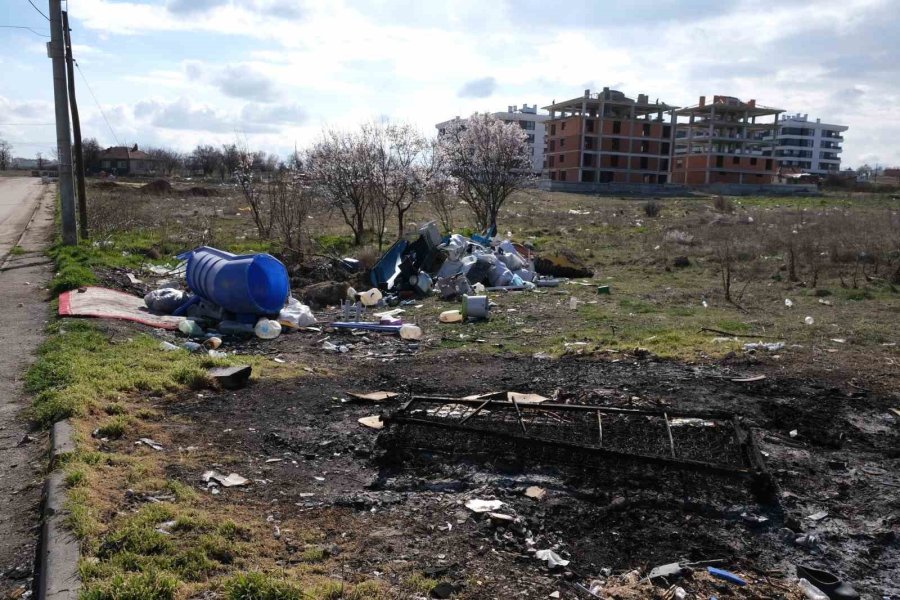 Ayşe Ünlüce’nin Topu İlçe Belediyelerine Attığı İddiası