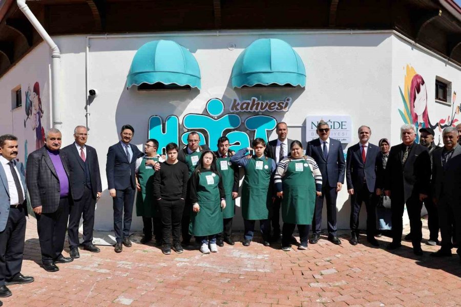 Niğde’nin En ’özel’ Kafesi Açıldı