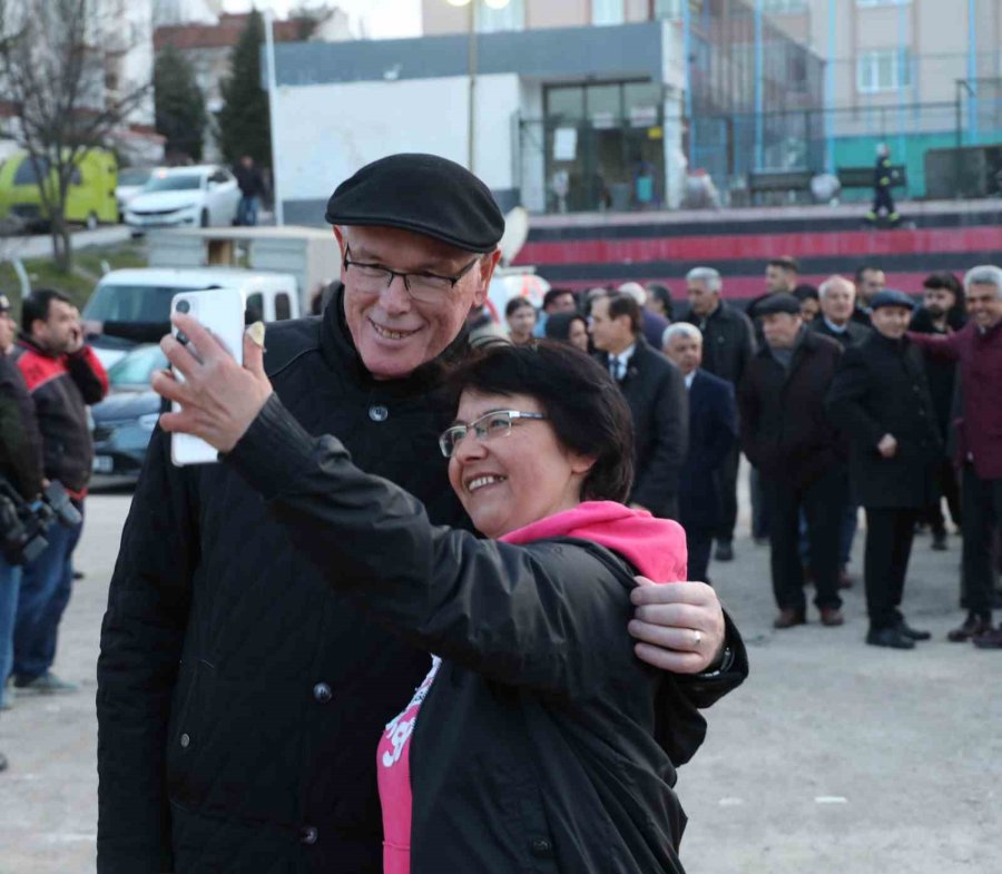 Kazım Kurt’tan Büyükdere’ye 5 Bin Kişilik Dev İftar Sofrası