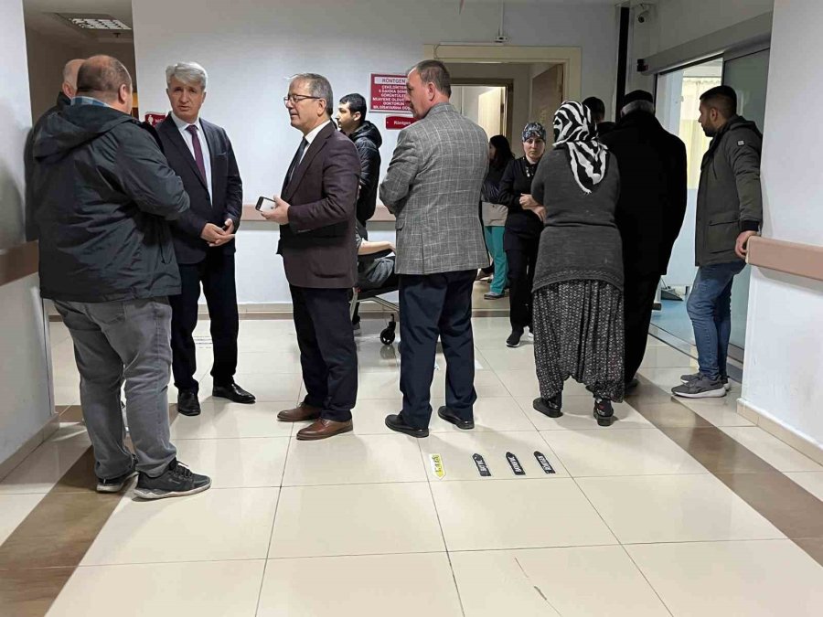 Niğde’de Otomobil Takla Attı, 3 Öğretmen Yaralandı