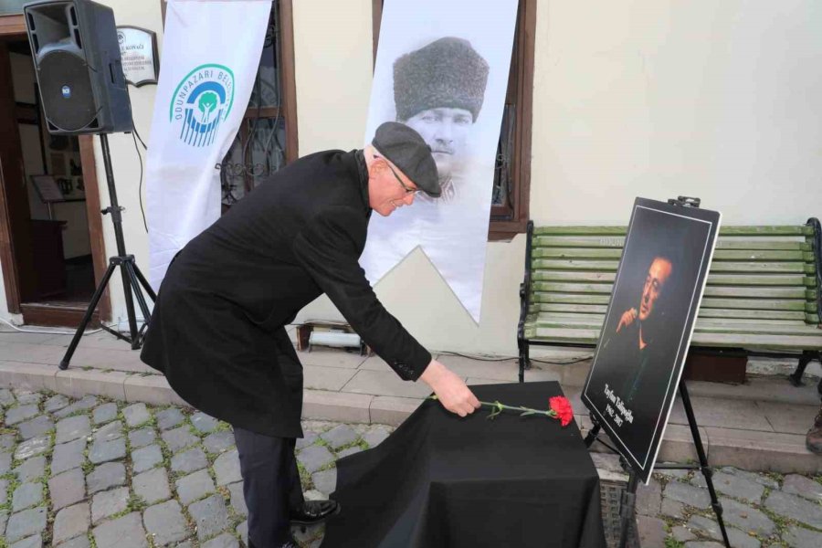 Gazeteci Tayfun Talipoğlu Eskişehir’de Anıldı