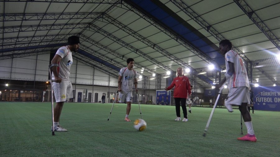 Ampute Futbolunun Tek Kadın Şampiyon Antrenörü, Yeniden Şampiyonluk Hedefliyor