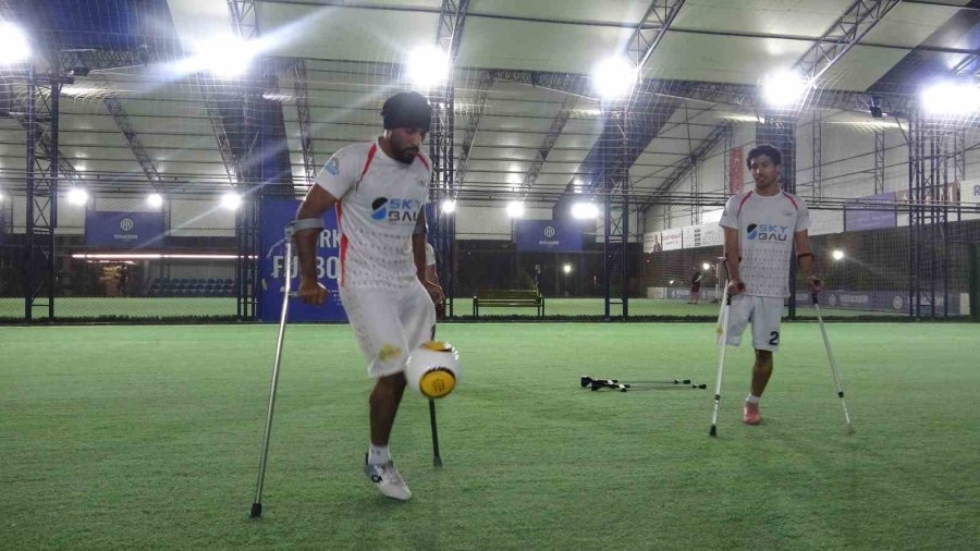 Ampute Futbolunun Tek Kadın Şampiyon Antrenörü, Yeniden Şampiyonluk Hedefliyor