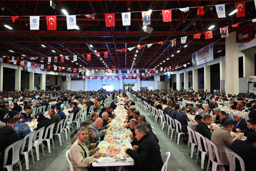 Muhittin Böcek: “yeni Dönemde Aksu’ya Özel Projelerimiz Olacak”