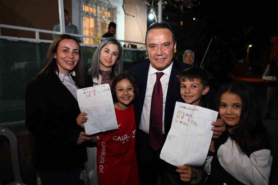 Muhittin Böcek: “yeni Dönemde Aksu’ya Özel Projelerimiz Olacak”