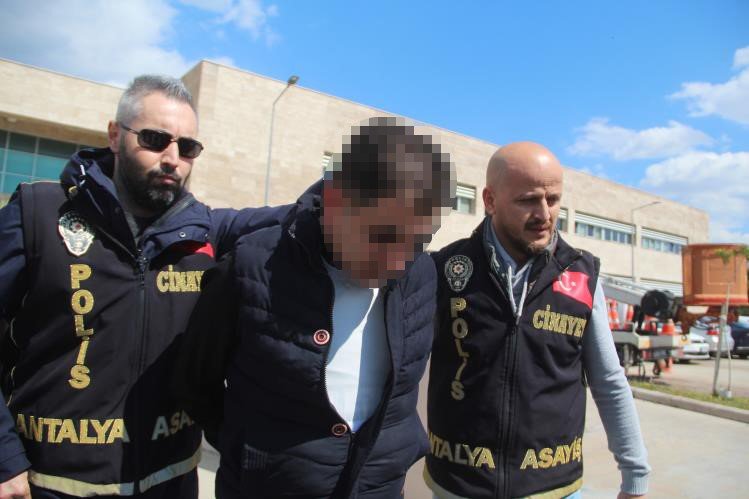 Siyasi Parti Broşürü Kavgasında Tek Kurşunla Can Verdi