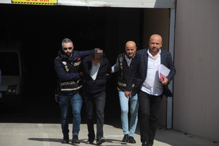 Siyasi Parti Broşürü Kavgasında Tek Kurşunla Can Verdi