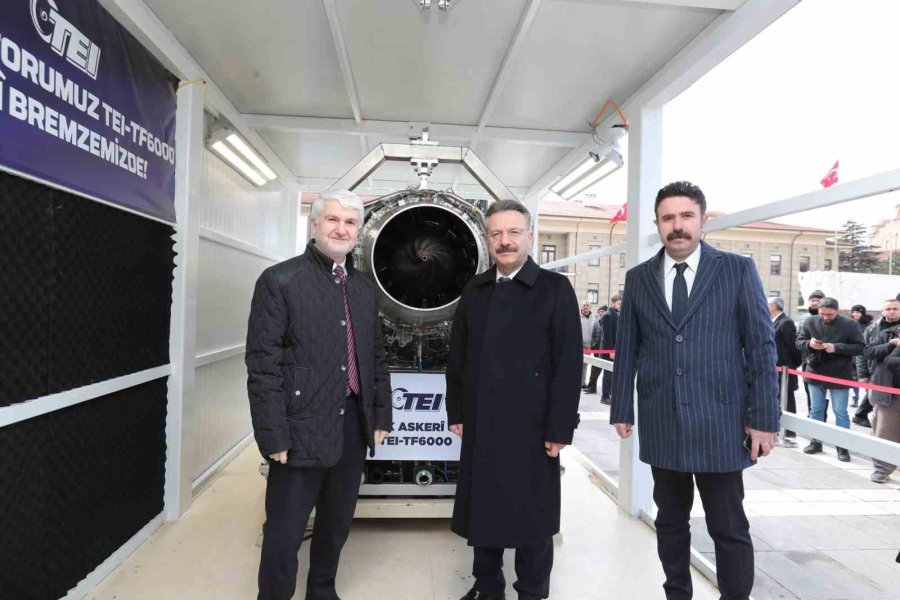 Vali Aksoy Ve Prof. Dr. Mahmut Faruk Akşit Milli Motorları İnceledi