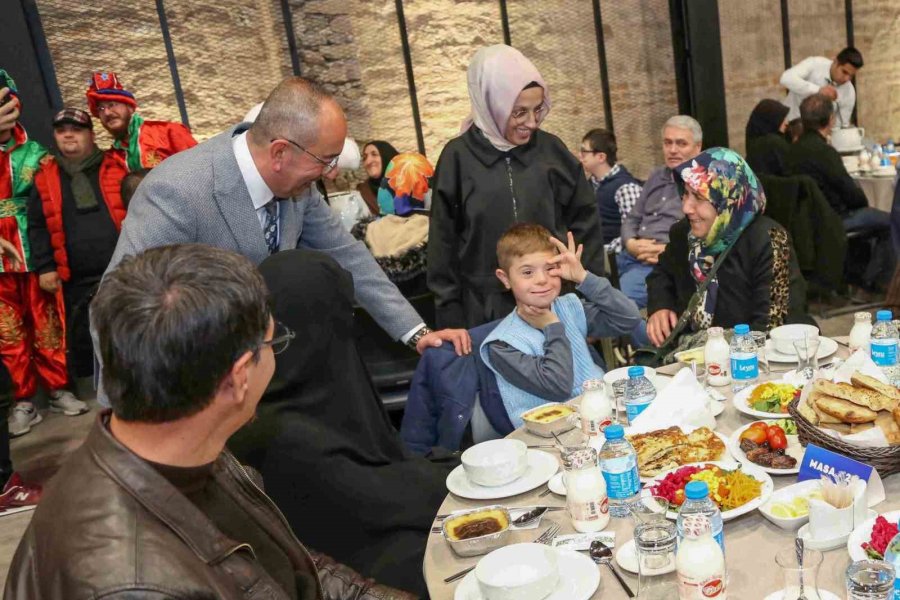 Başkan Kavuş; “dosd Meram İçin Daha Çok Hayallerimiz Var”