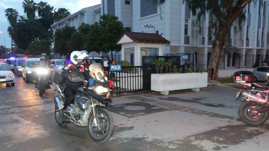 Mersin’de Aranan Şahıslara Şafak Operasyonu: 88 Kişi Yakalandı